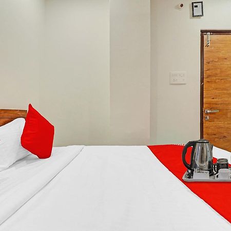 Hotel O Night Eye Hyderabad Exterior photo