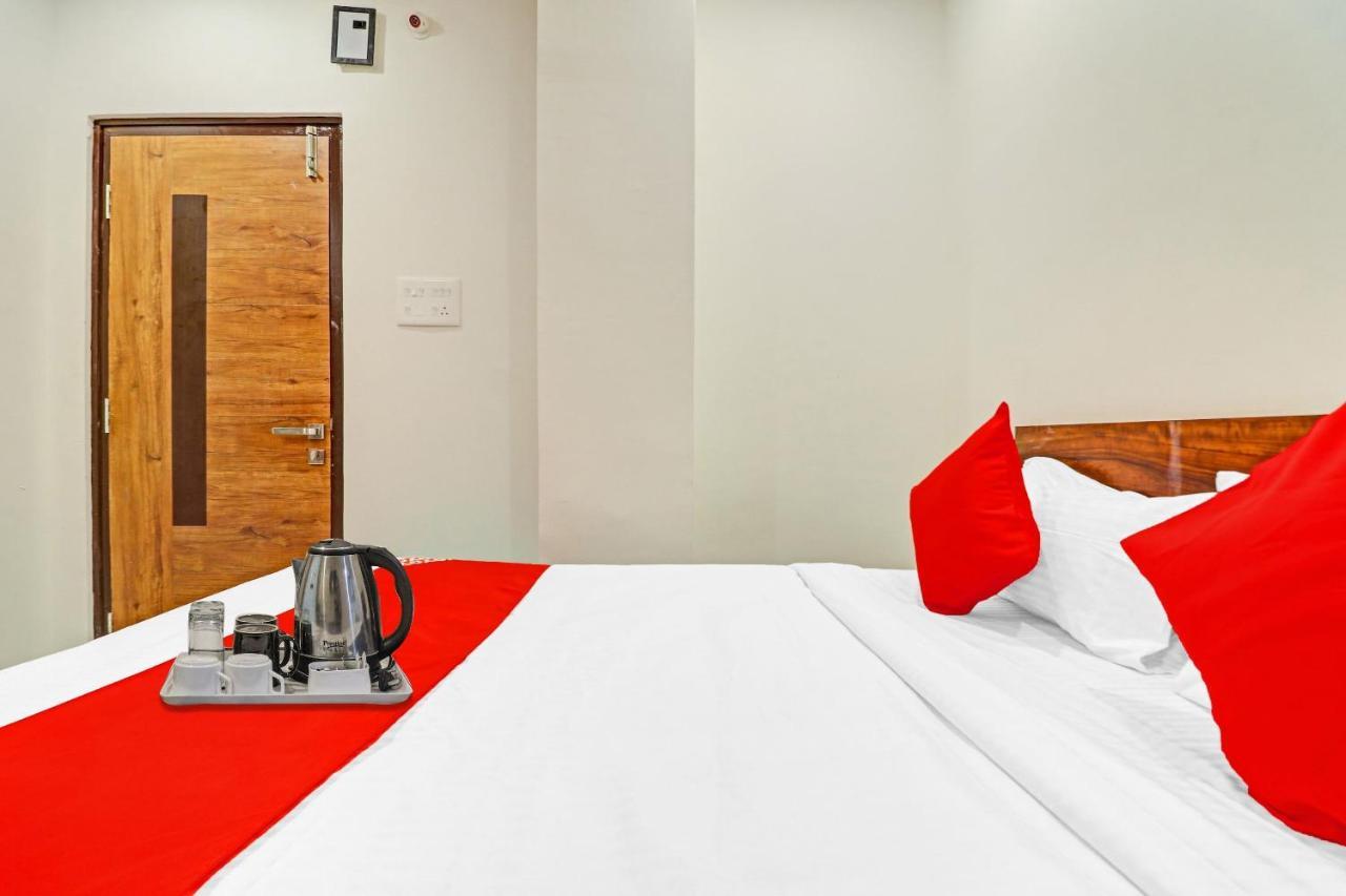 Hotel O Night Eye Hyderabad Exterior photo